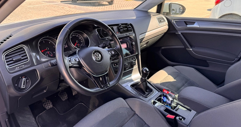 Volkswagen Golf cena 64500 przebieg: 120000, rok produkcji 2018 z Rybnik małe 352